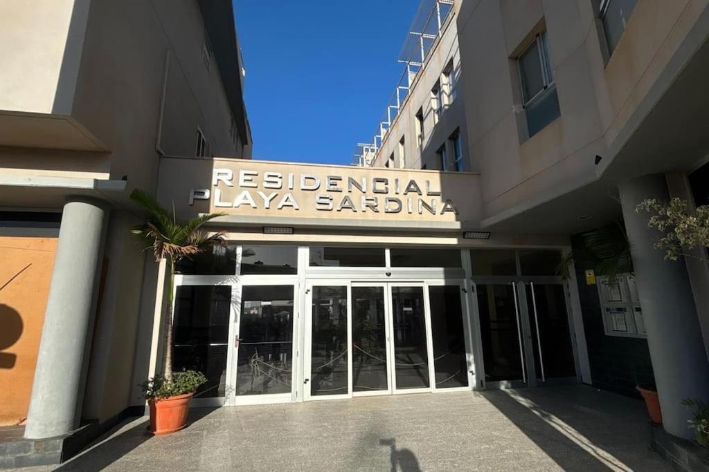 Atardecer En Playa Sardina Apartment Exterior photo